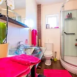 Maja Ii Apartament *