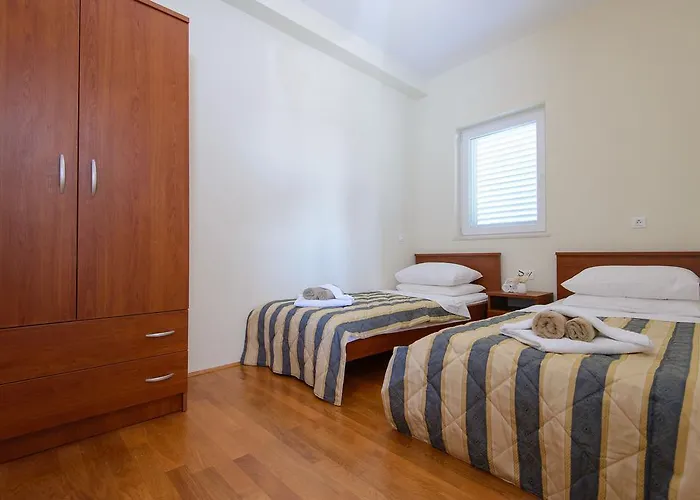 Apartment Maja Ii *